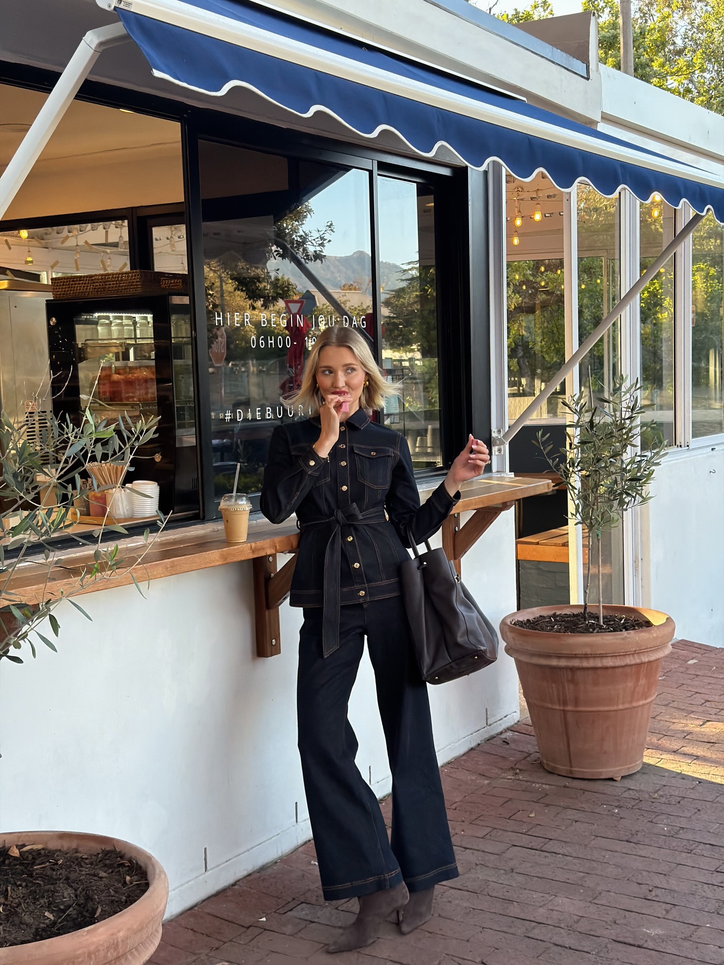 BettieBackshots Rath