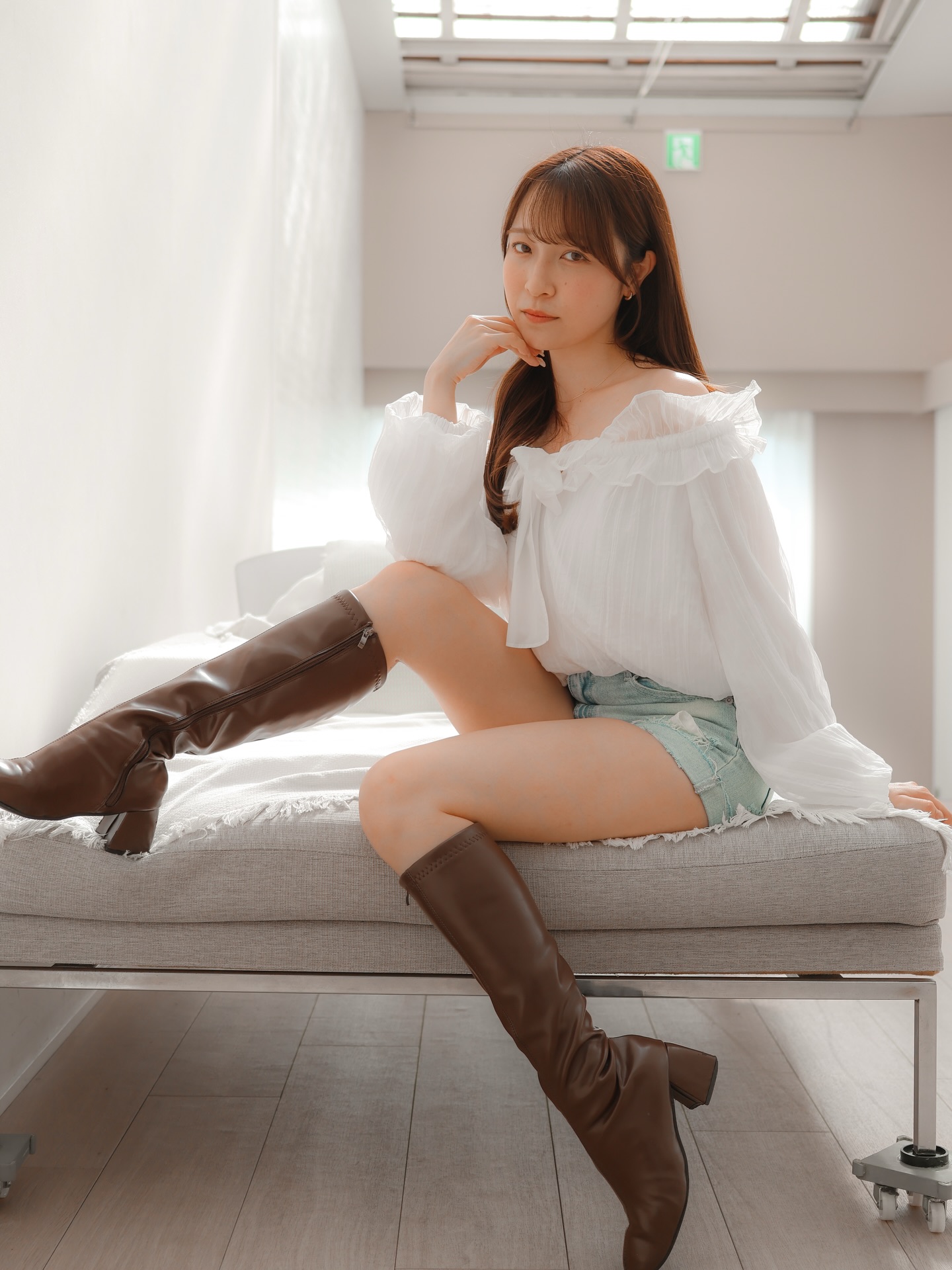 NursebombsheII Ritchie