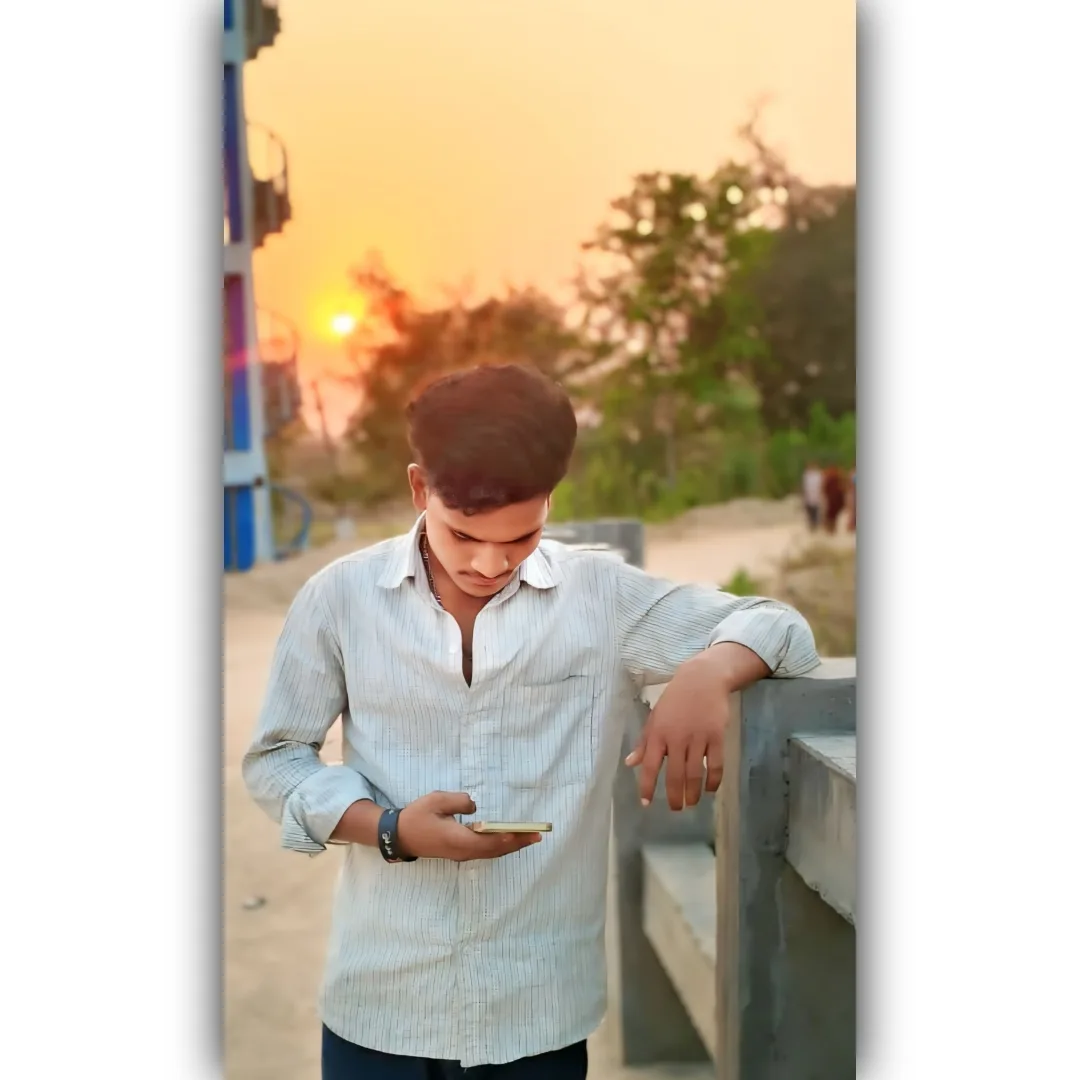 PrettySadieReed Parisian