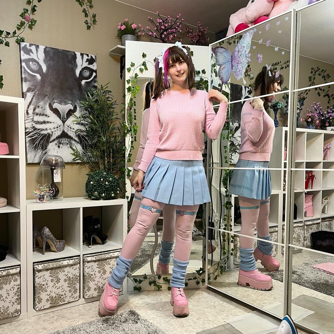 1732208591pingoutfits150