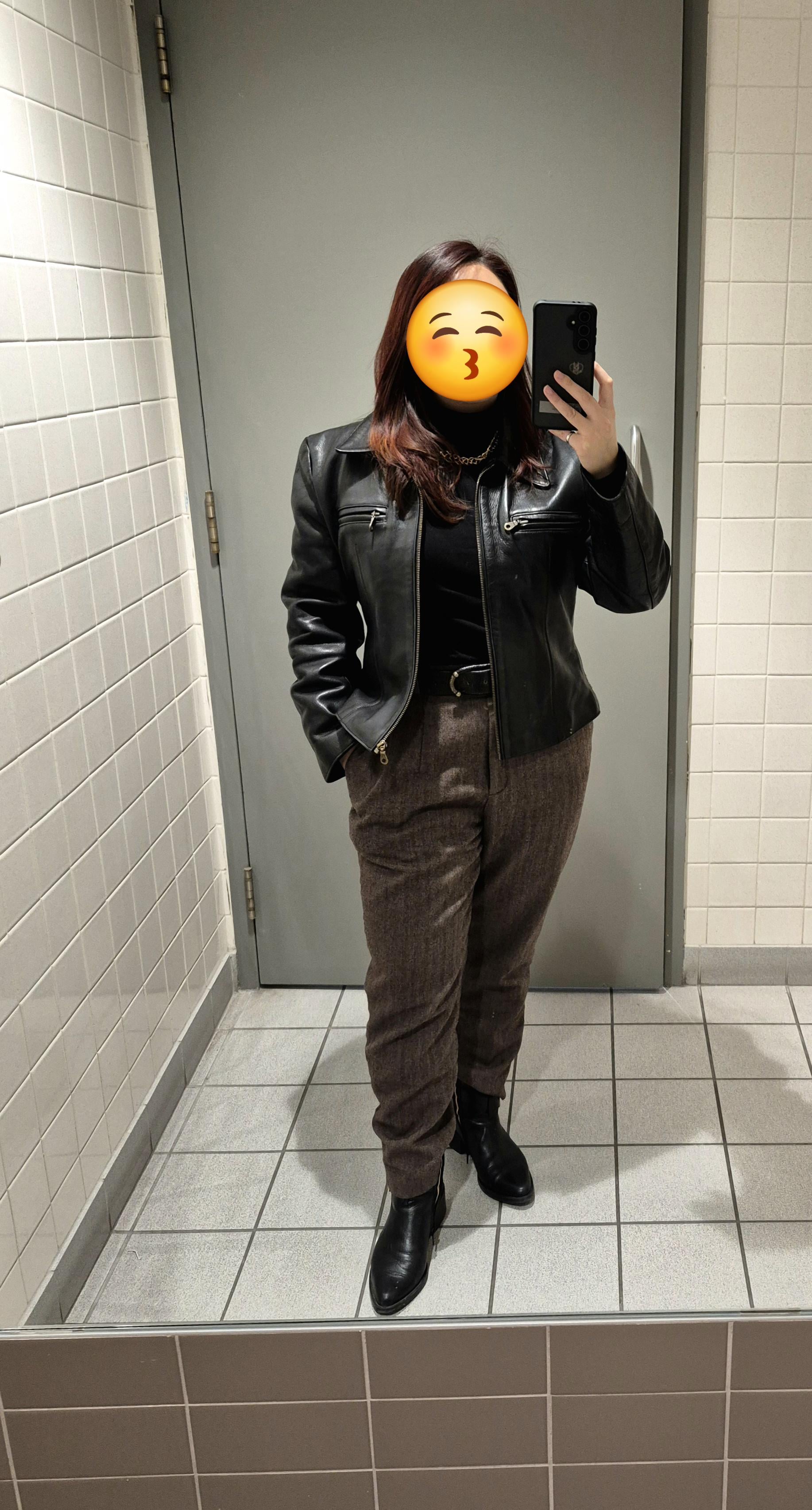 17609829171morewomaninSTEM84