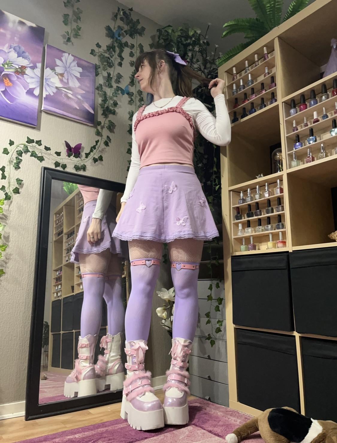 1761838105pingoutfits726