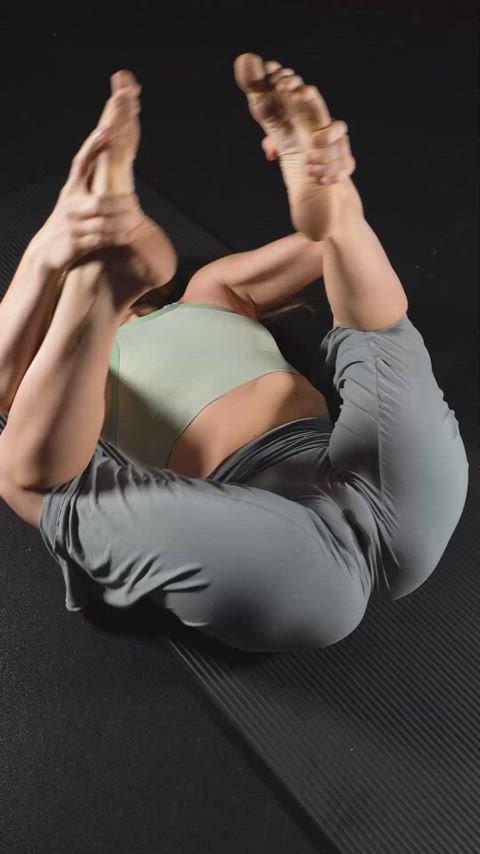 1779192501noasanayogagirl4