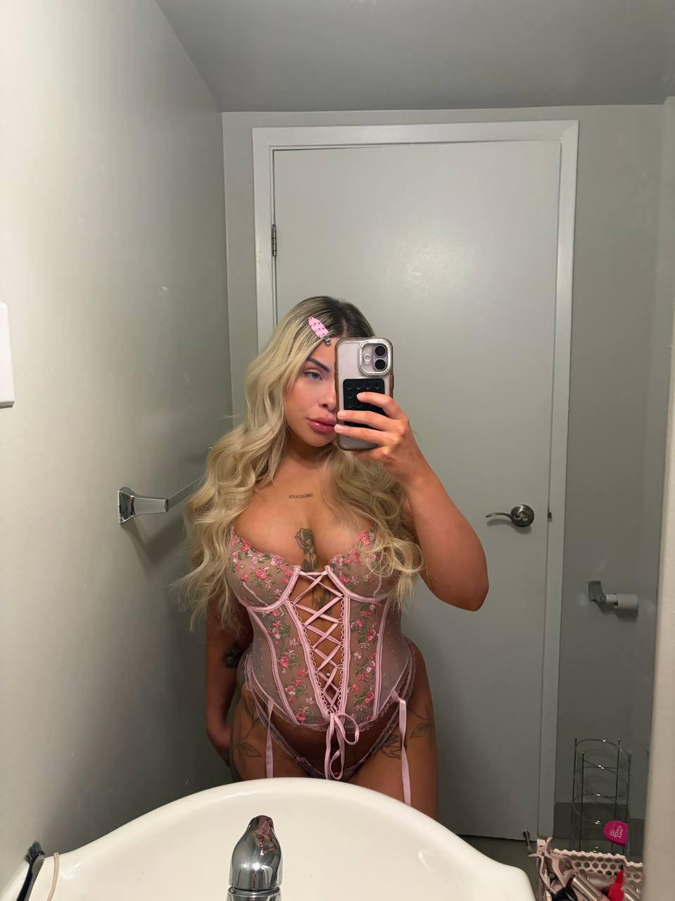 1783242292imasshleyrae15