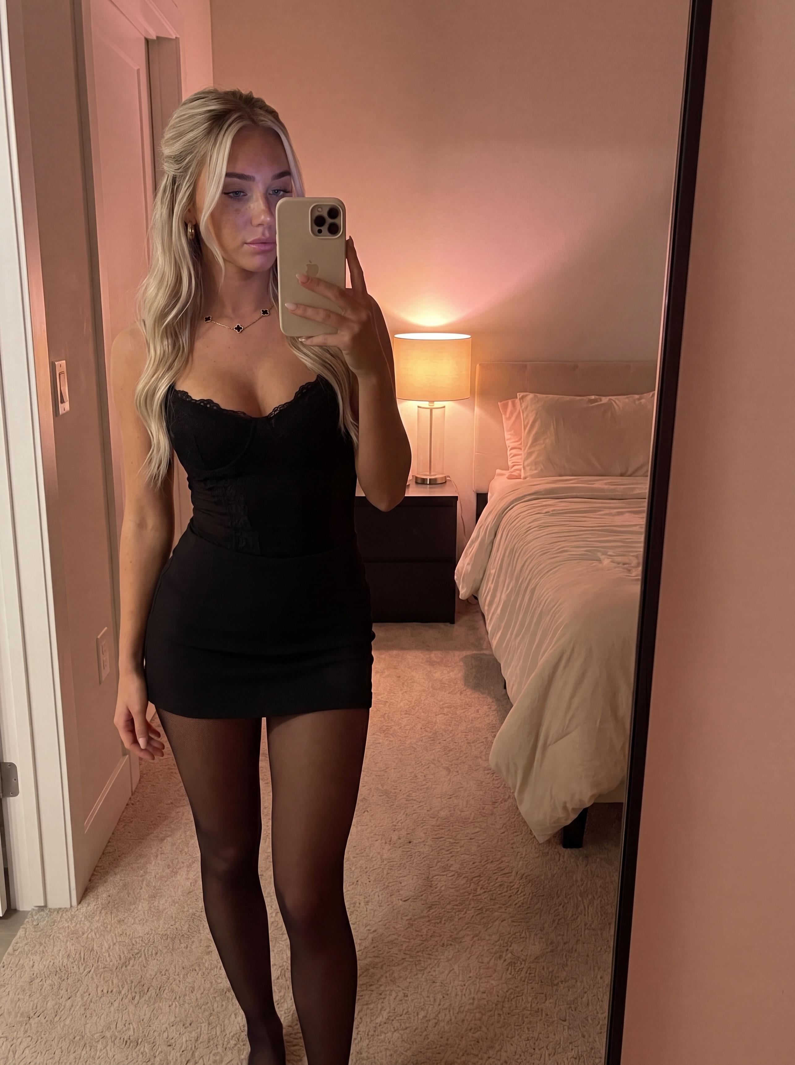 1783269413miakaiaofficial3