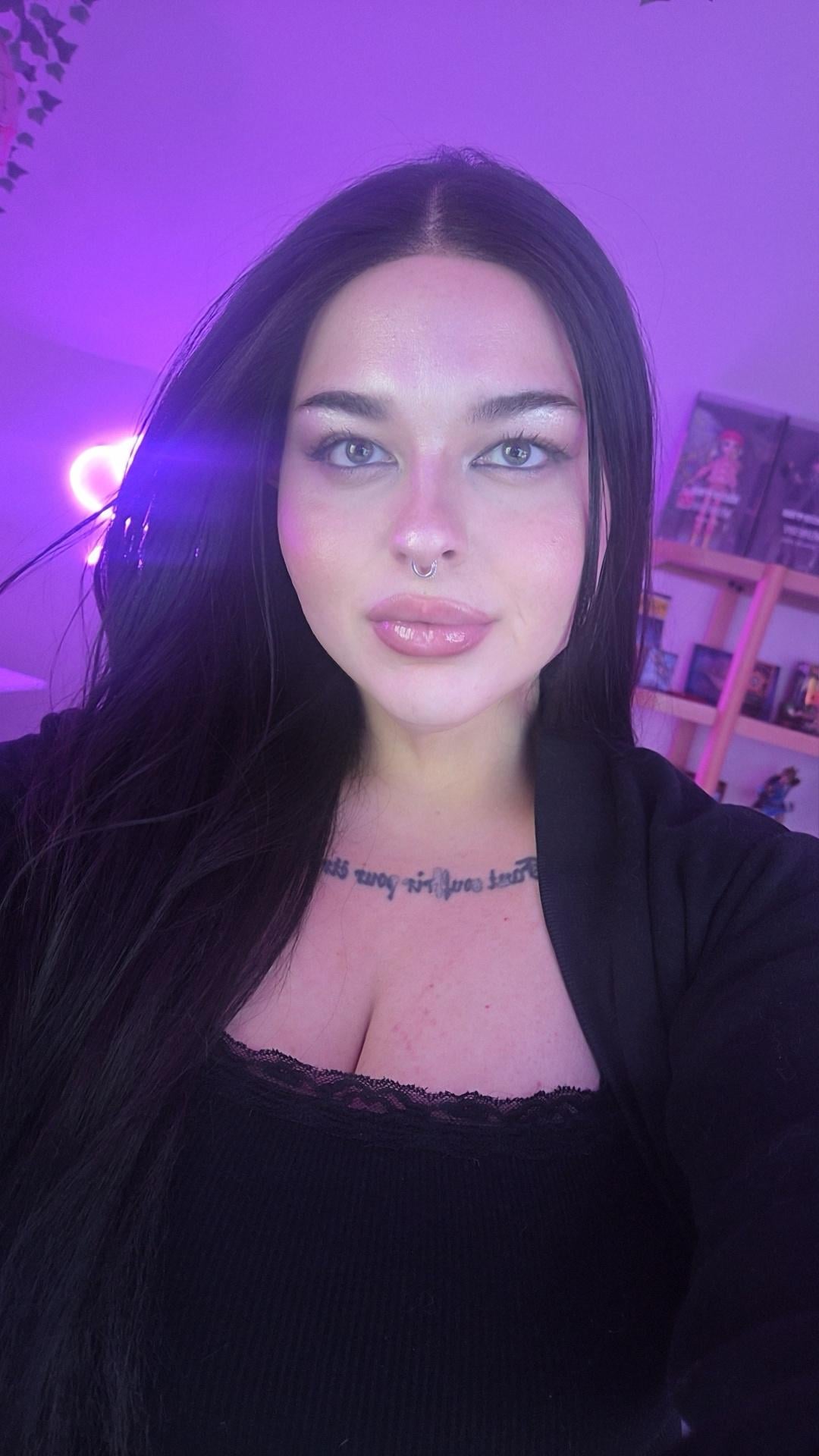 1783386505juicythickpeaches209