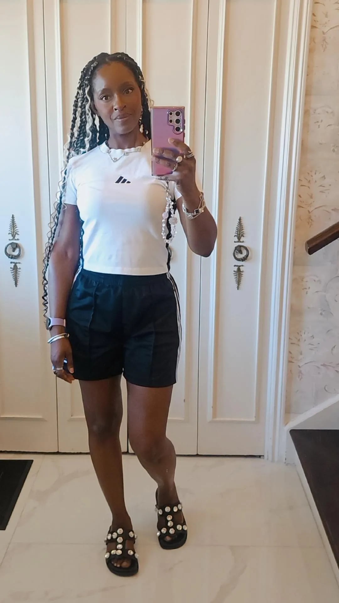 1783729490Thick-Vacation19317