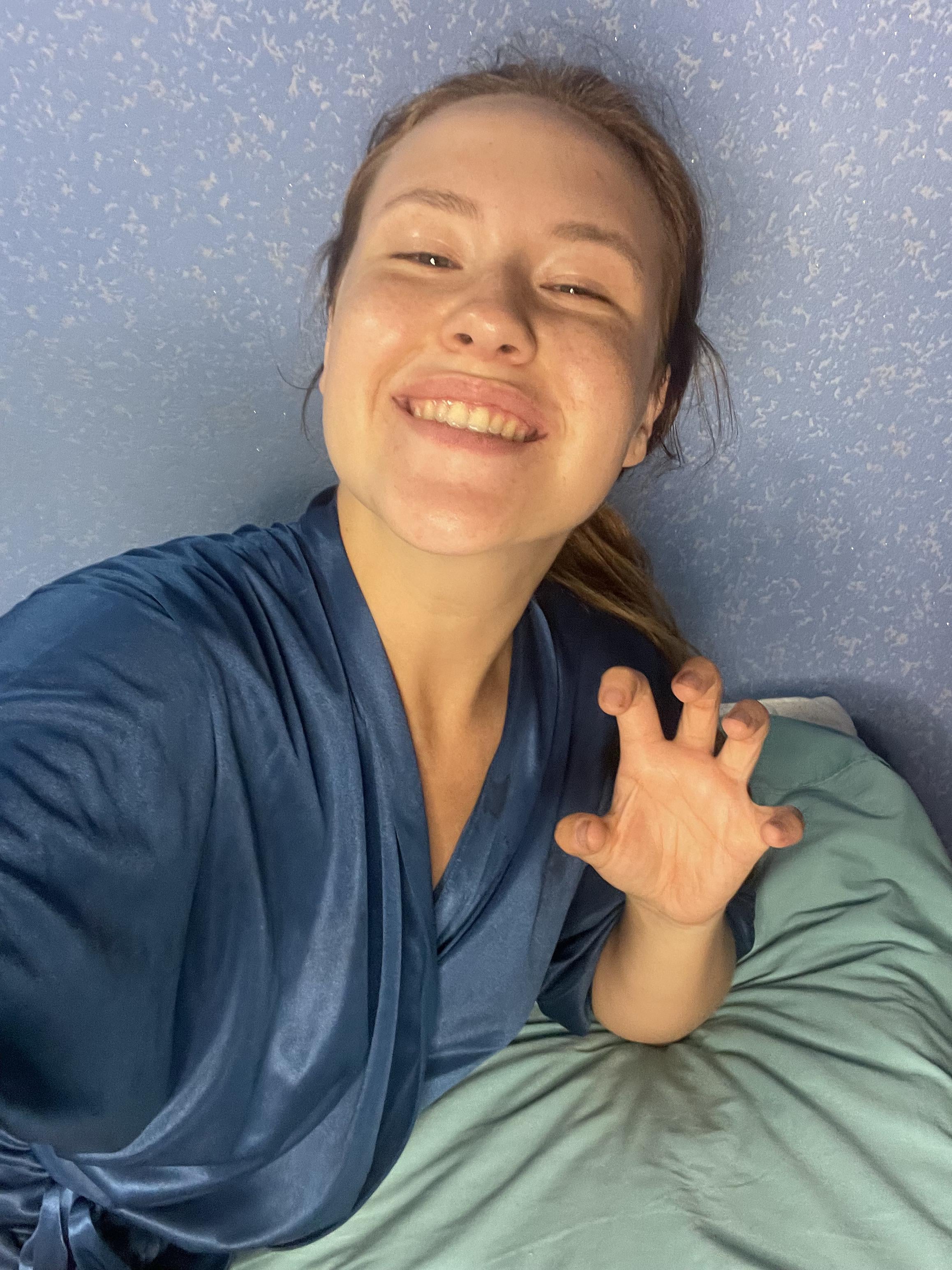 NursebombsheII Ritchie