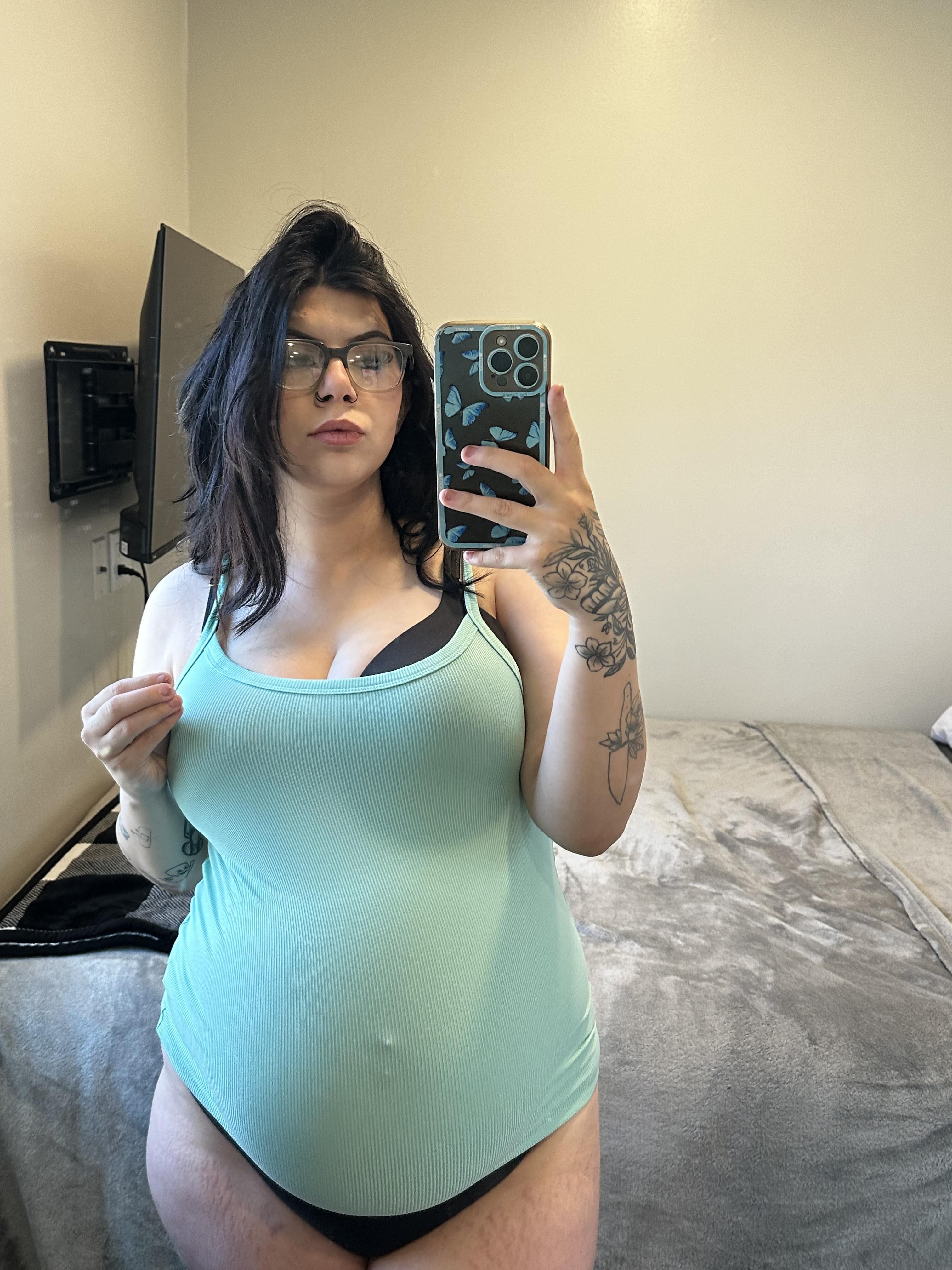 PhraseWorldly408 Hand